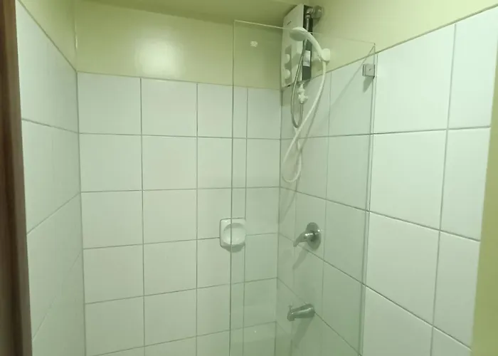 Zebby's Modern Aparthotel *